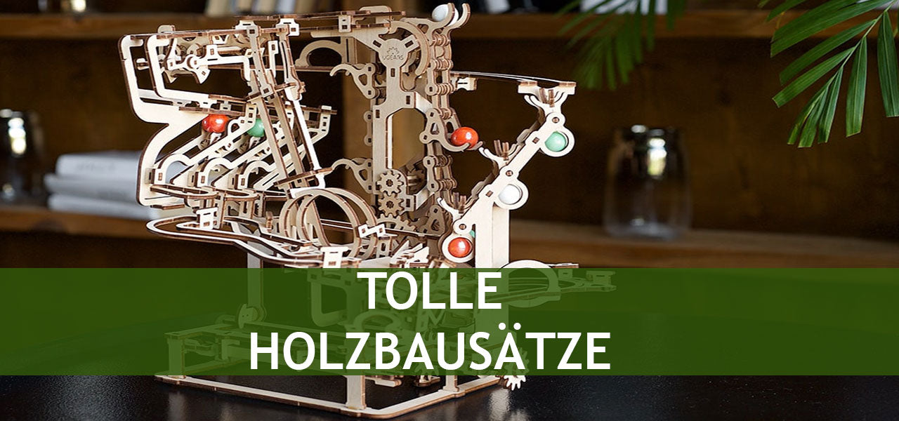 Holzbausätze von UGears und Handycrafts