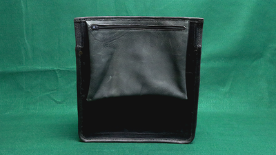 BUSKER POUCH | The Ambitious Card