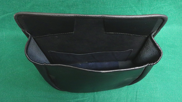 PARLOR POUCH | The Ambitious Card