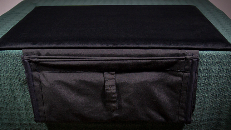 D'Servante | Elías D'Sastre