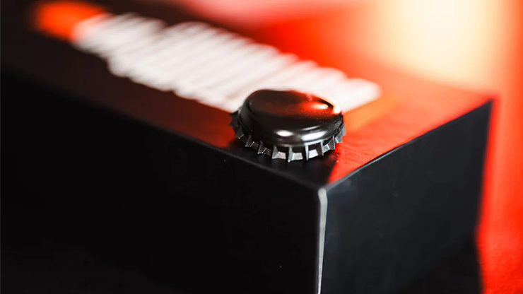 Bottom's Up | Tobias Dostal