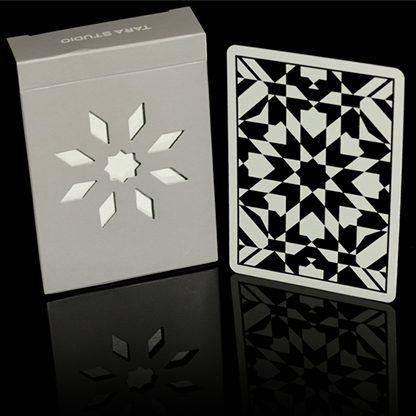 Majolica V2 Luminescent Playing Cards