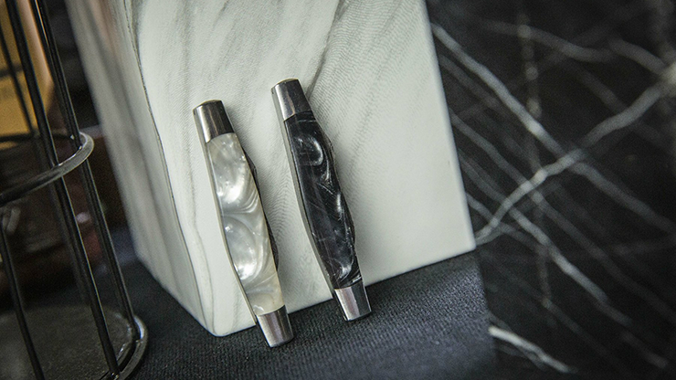 Artisan Color Changing Knives | TCC TCC Presents bei Deinparadies.ch