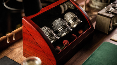 Artisan Engraved Cups and Balls in Display Box by TCC TCC Presents bei Deinparadies.ch