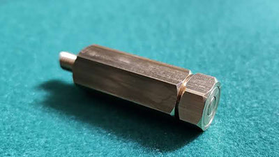 Die gewindige Schraube