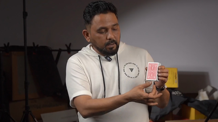 FreeWill (Red) | Manoj Kaushal-Manoj Kaushal-Deinparadies.ch