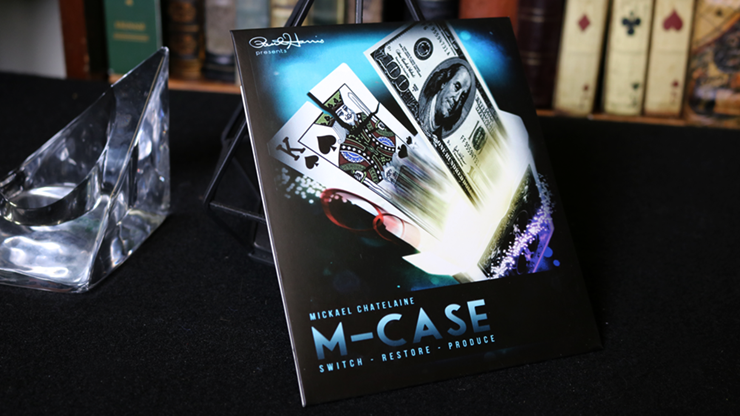 M-Case Blue (Gimmick and Online Instructions) by Mickael Chatelain Gi'Mick Magic bei Deinparadies.ch