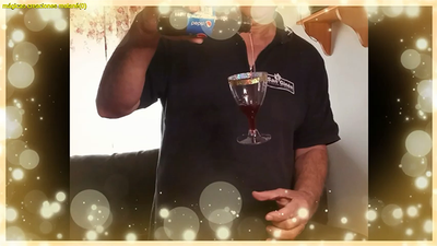 New Floating Glass by Salvador Molano - Video Download Salvador Olivera bei Deinparadies.ch