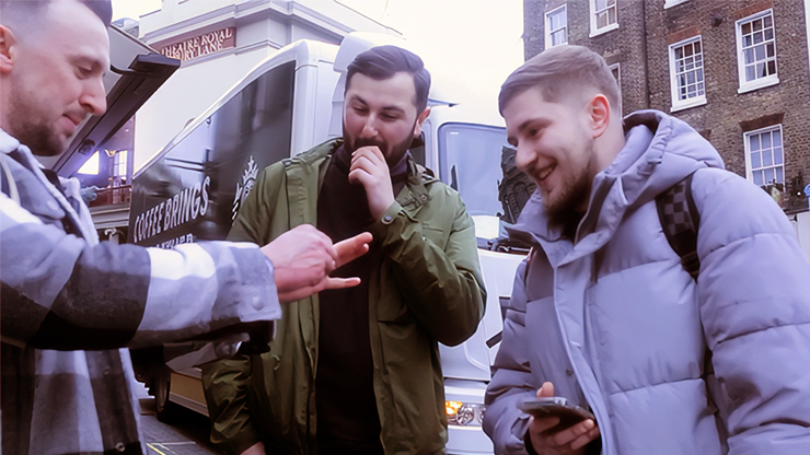 Prophekey | Paul Fowler-Murphy's Studio-Deinparadies.ch