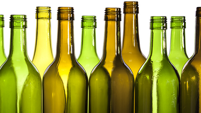 Sobriety Test - Entertaining & Unexpected Wine Bottle Production by Jonathan Royle, Barrie Richardson & Patrick Page - Mixed Media Download Jonathan Royle bei Deinparadies.ch