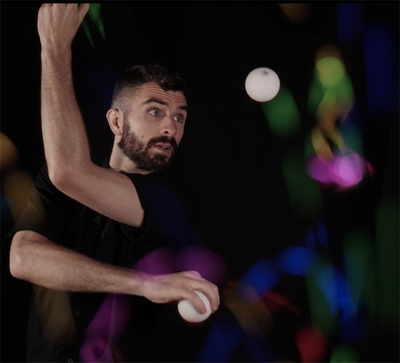 Leuchtende Jonglierbälle mit LED Juggle Dream bei Deinparadies.ch