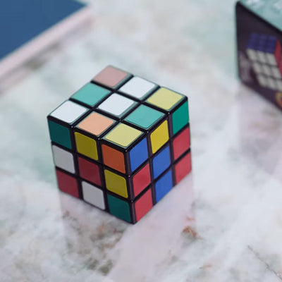 Cube Maestro (mit Cube) | Evgeniy Karelin