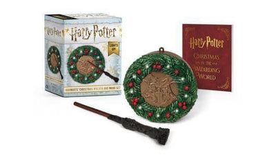 Hogwarts Christmas Wreath and Wand Set Lights Up! Running Press bei Deinparadies.ch