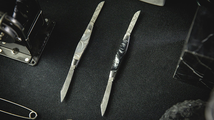 Artisan Color Changing Knives | TCC TCC Presents bei Deinparadies.ch