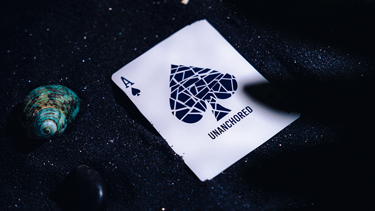 Unanchored Playing Cards | Ryan Schlutz Ryan Schlutz bei Deinparadies.ch