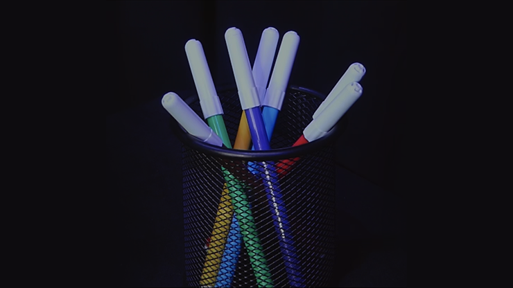 The Basket Close-up by Adrian Vega Crazy Jokers bei Deinparadies.ch