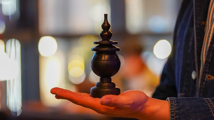 Untrammelled | Classic Ball & Vase | TCC TCC Presents bei Deinparadies.ch