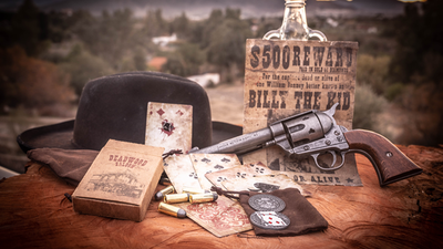 DEADMAN'S HAND SPECIAL EDITION (gimmicks and Online Instructions) | Matthew Wright