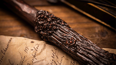 Fireball Shooting Wand | The Spellcaster Magic Owl Supplies bei Deinparadies.ch