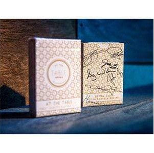 At the Table Playing Cards Signature USPCC bei Deinparadies.ch