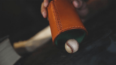 Leather Chop Cup mit Bällen | Braun TCC Presents bei Deinparadies.ch