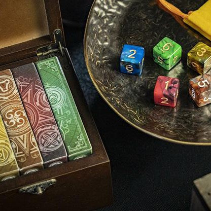 Five Elements Playing Cards Collection Set TCC Presents bei Deinparadies.ch