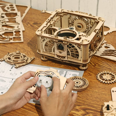 alt
Kit de montaje de gramófono antiguo de madera Hands Craft en Deinparadies.ch