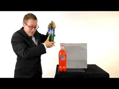Tora grandes bouteilles par Tora Magic