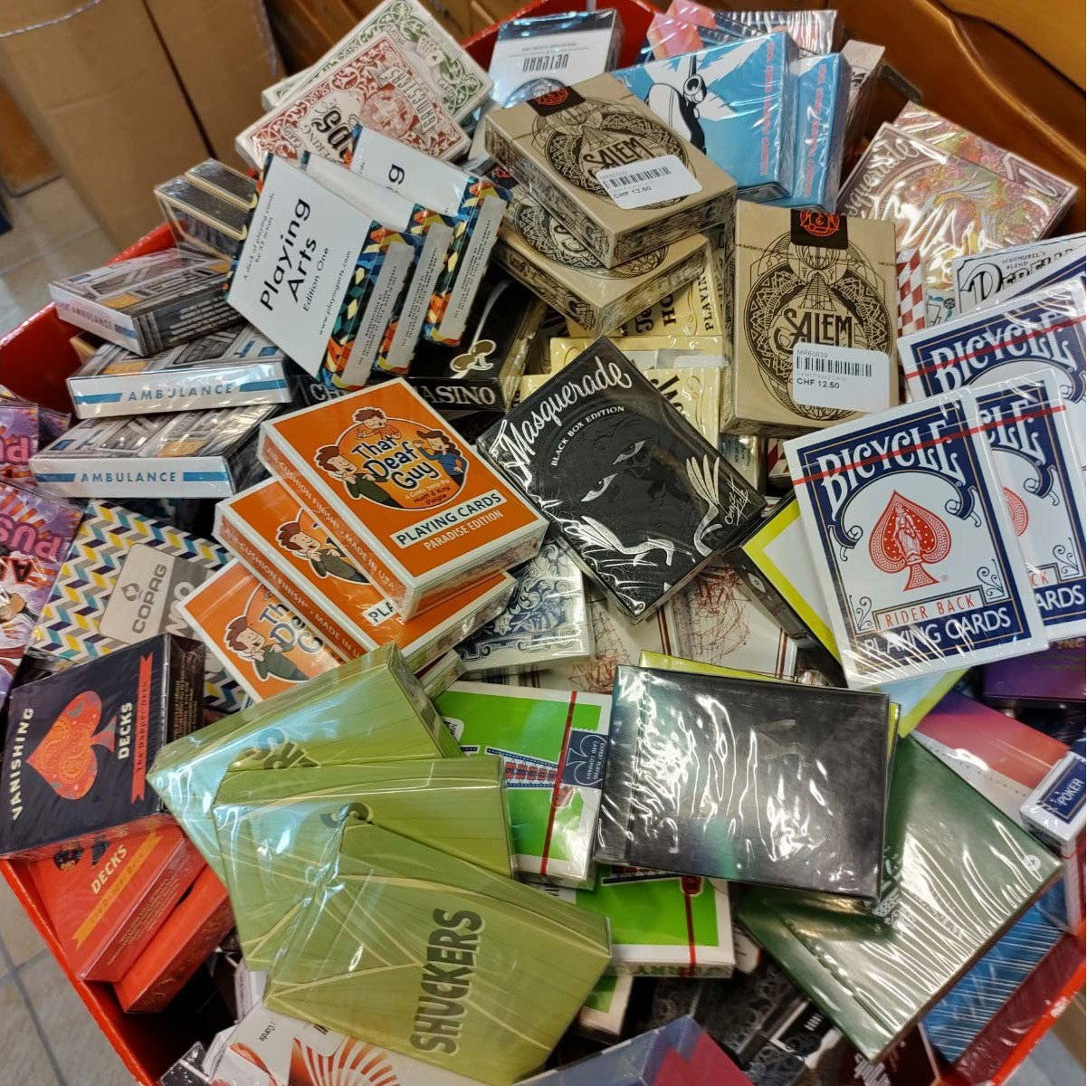 Spielkarten Playing Cards Überraschungspaket Deinparadies.ch bei Deinparadies.ch