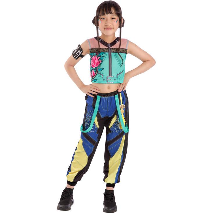 Costume K-Pop Zoey Core Look