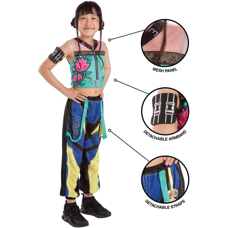 Costume K-Pop Zoey Core Look