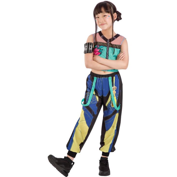 Costume K-Pop Zoey Core Look