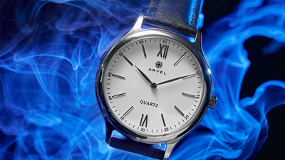 MONTRE IARVEL (boîtier de montre argenté, cadran blanc) | Magie Iarvel et Magie Bluether