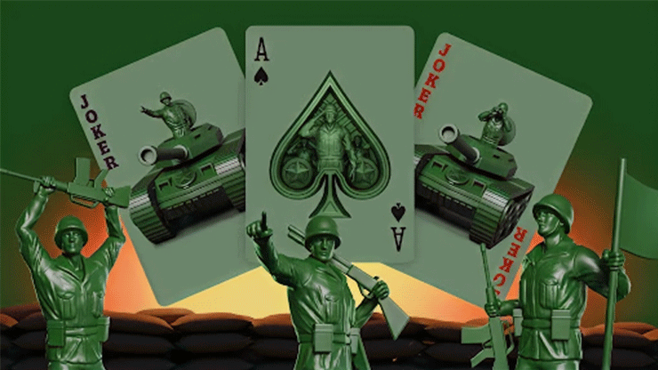 Army Men Playing Cards-Mike Guistolise-Deinparadies.ch