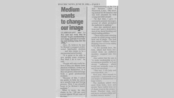 Beyond the Grave: Cold Reading Secrets of the Platform Mediums & Stage Clairvoyants-Jonathan Royle-Deinparadies.ch