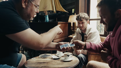 Bill Flash Card (Red) | Gentlemen's Magic X Michael Chatelain-Bigmagie-Deinparadies.ch