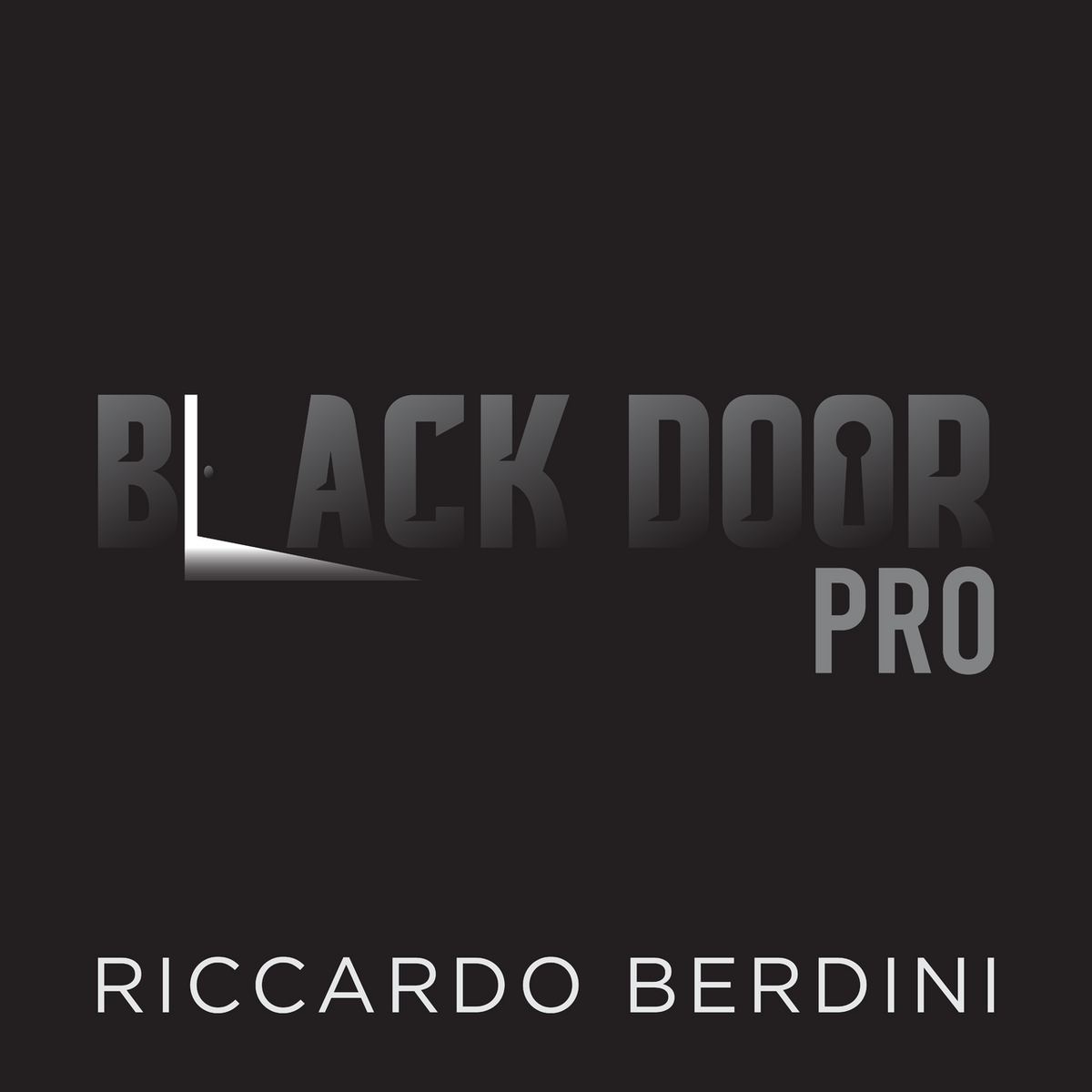 Black Door PRO Tyvek | Riccardo Berdini-Penguin Magic-Deinparadies.ch