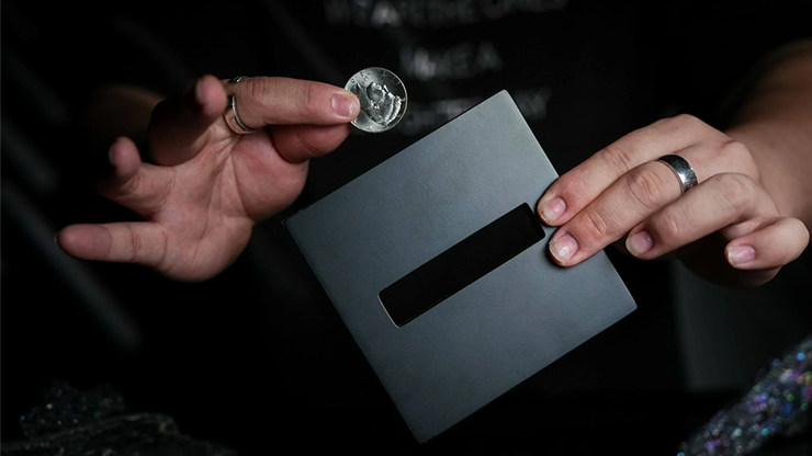 Coin Thru Anything | Nathan Kranzo-TCC PLAYING CARDS CO. LIMITED-Deinparadies.ch