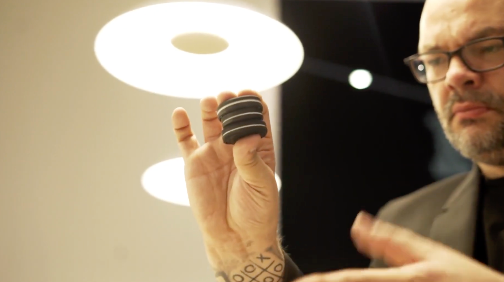 Double Stacked | Alex Latorre and Juan Capilla-Penguin Magic-Deinparadies.ch