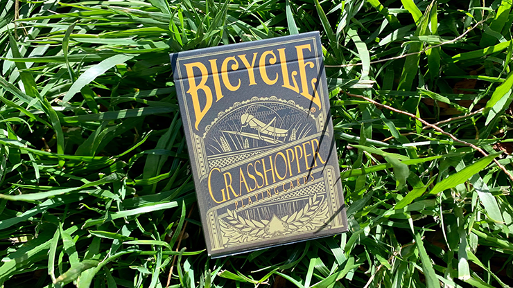 Gilded Grasshopper Dark (Olive) Playing Cards Playing Card Decks bei Deinparadies.ch