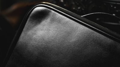 Luxury Genuine Leather Close-Up Bag | TCC Schwarz TCC Presents bei Deinparadies.ch