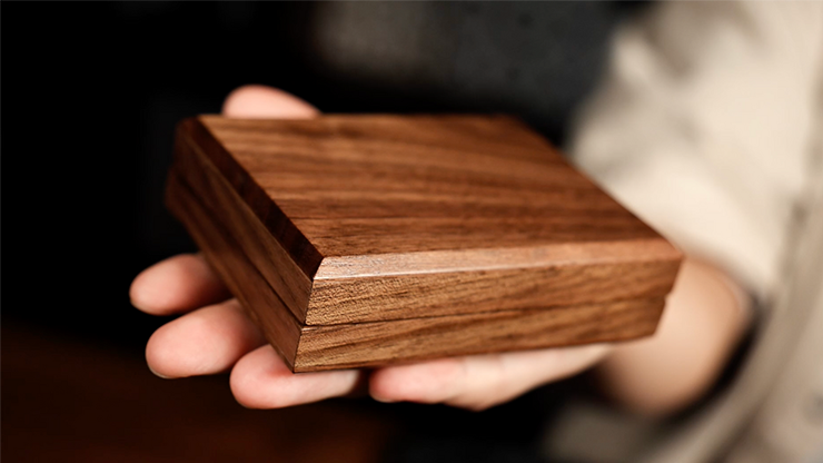 Mirage Box | Stephen Chan & Bond Lee-Bond Lee-Deinparadies.ch