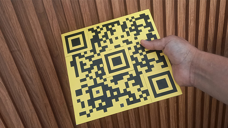Multi QR | Pilato-Marcos Cruz-Deinparadies.ch