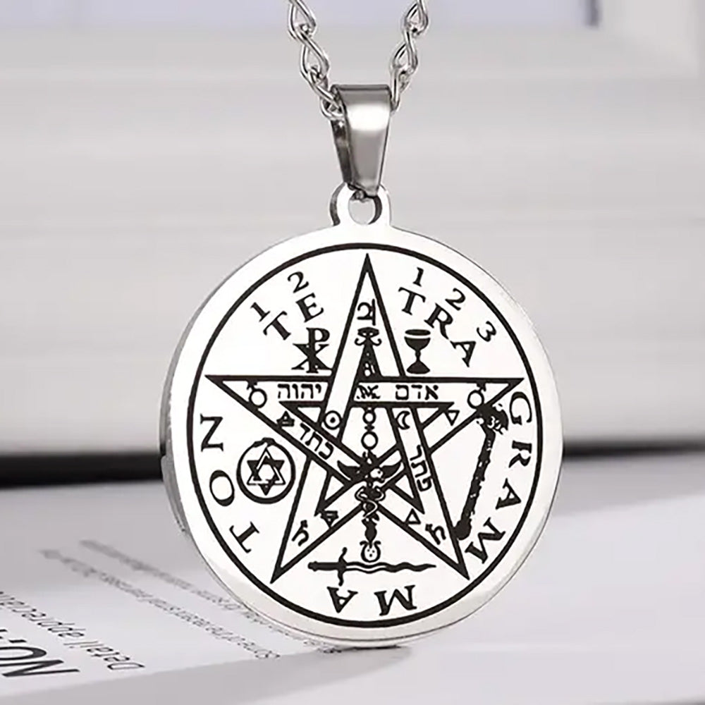 Pendentif pentagramme avec chaîne | Fournitures de fête argentées en forme de chouette Deinparadies.ch