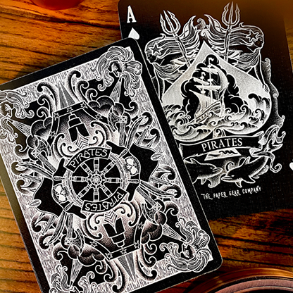 Pirate (Night) Playing Cards with Mechanical Box-The Paper Gear Company-Deinparadies.ch