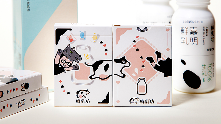 Pure Milk Playing Cards by Hanson Chien Hanson Chien bei Deinparadies.ch