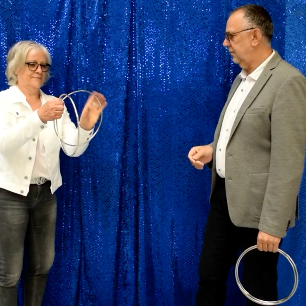 Ringspiel de Luxe aus Edelstahl | ø26cm-Future Magic-Deinparadies.ch