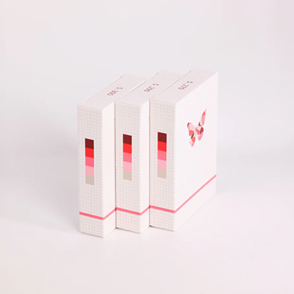 Room One X Butterfly Present Butterfly Try All Playing Cards (300G)-Room One-Deinparadies.ch