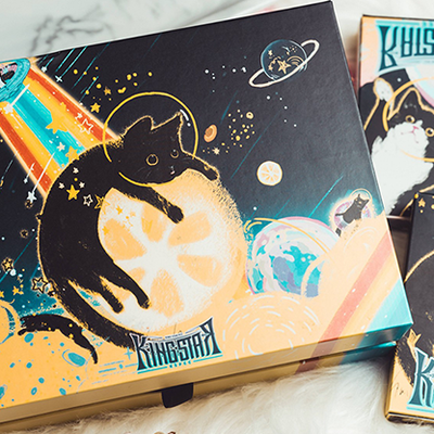 Space Cat V2 Collector's Box Set Playing Cards | King Star-Secret Factory-Deinparadies.ch