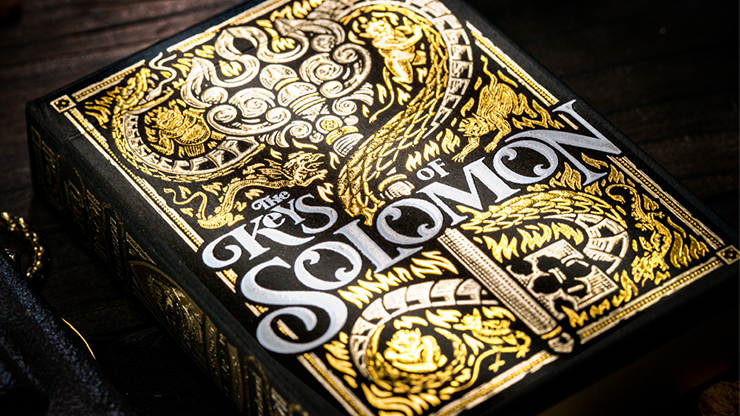 The Keys of Solomon: Golden Grimoire Playing Cards | Riffle Shuffle Riffle Shuffle bei Deinparadies.ch